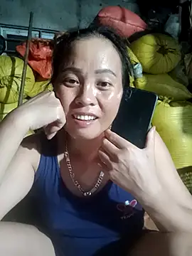 Snapshot of phuongtrinh1 chatting on 07/20/26, 01:24 phuongtrinh1 online show from 07/20/26, 01:24