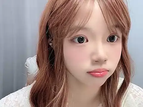 TwinXXyan online show from 04/22/26, 02:58