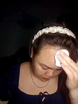 Truxcy1 online show from 04/21/26, 04:45