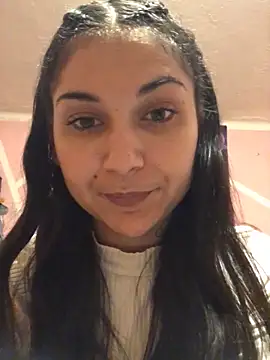 Snapshot of amira1348 chatting on 06/11/26, 06:17 amira1348 online show from 06/11/26, 06:17