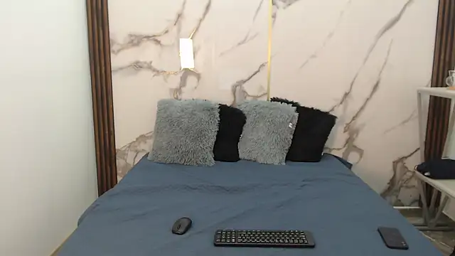 IanStorm online show from 04/23/26, 11:31