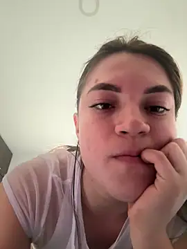  EmmaDavis  online show from 06/12/26, 09:03