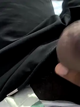 IndianDaddy0 online show from 04/23/26, 04:53