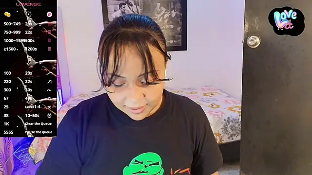  eilish  online show from 04/28/26, 08:25