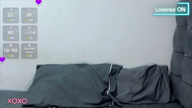 Snapshot of sofiakitty_love chatting on 06/25/26, 04:45 sofiakitty love online show from 06/25/26, 04:45
