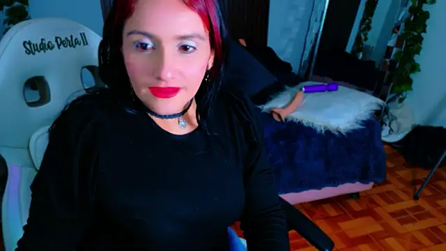 Snapshot of kataleya03 chatting on 07/12/26, 12:40 kataleya03 online show from 07/12/26, 12:40