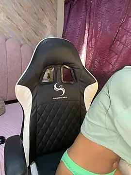 Angela Start online show from 04/23/26, 08:22