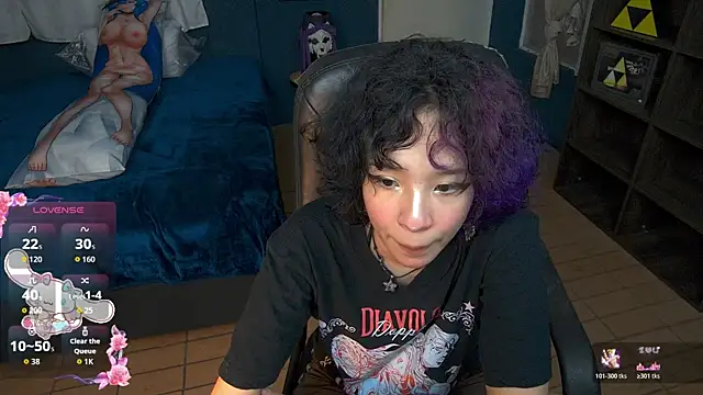 chaotic purple online show from 04/22/26, 05:03