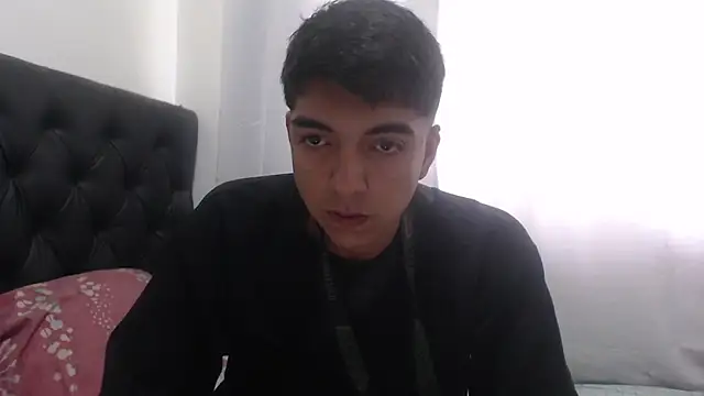 dark 21   online show from 04/23/26, 08:11