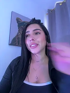 IsabellaNoir  online show from 04/23/26, 09:50