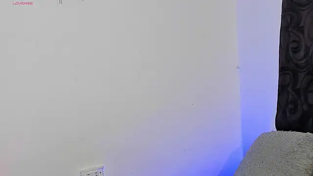  IanLark online show from 05/16/26, 12:18