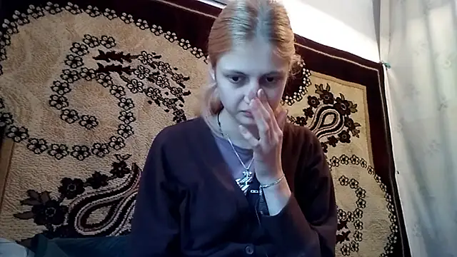 LunaLaday online show from 05/13/26, 02:53