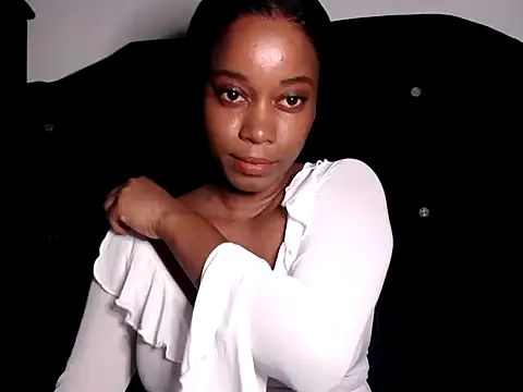 Enchantriss online show from 03/27/26, 10:42