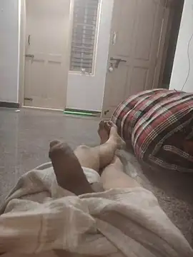 656711 online show from 04/23/26, 02:30