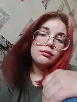 Snapshot of LoisFox chatting on 05/06/26, 11:59 LoisFox online show from 05/06/26, 11:59