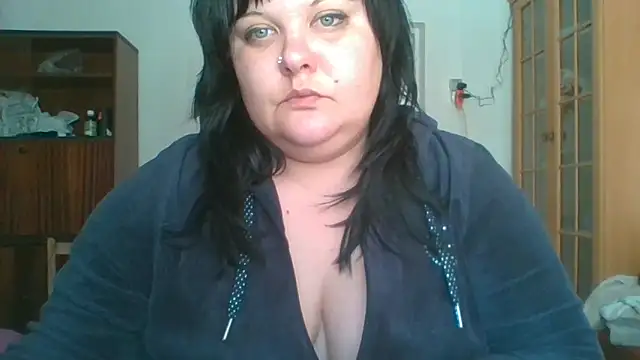 LitisiaLove255 online show from 04/23/26, 12:29