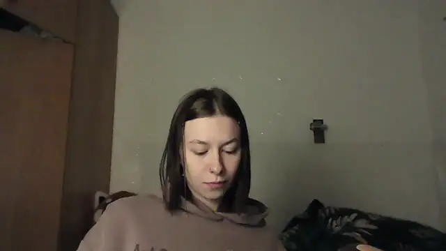 Snapshot of JuicyErika chatting on 04/26/26, 08:39 JuicyErika online show from 04/26/26, 08:39