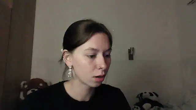 Snapshot of JuicyErika chatting on 05/21/26, 08:49 JuicyErika online show from 05/21/26, 08:49