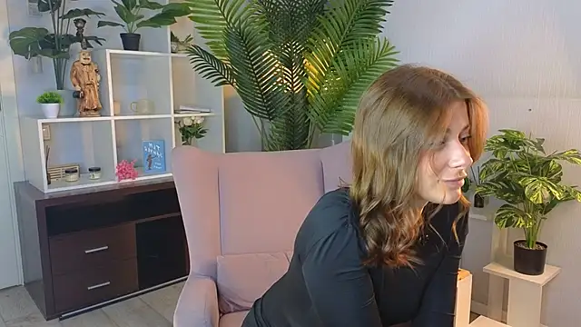 DelaineLindel online show from 04/23/26, 01:46