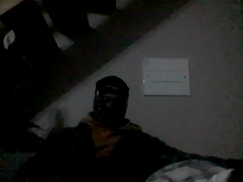 LunjeSA online show from 06/06/26, 06:12