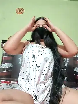 Snapshot of Priya_9945 chatting on 05/28/26, 02:53 Priya 9945 online show from 05/28/26, 02:53