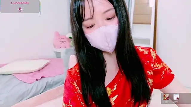 mayu chan  online show from 05/15/26, 11:39