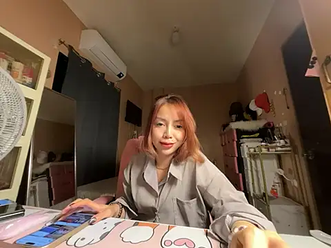 sweet glam online show from 04/30/26, 01:39