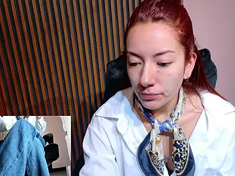Snapshot of MissOffice_ chatting on 07/01/26, 11:34 MissOffice online show from 07/01/26, 11:34