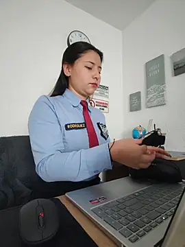 Snapshot of Queen_linda1 chatting on 05/19/26, 12:11 Queen linda1 online show from 05/19/26, 12:11
