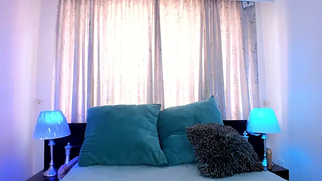 Victoria kim lee online show from 06/07/26, 01:48