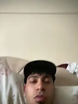 astoperaaa online show from 04/23/26, 01:57