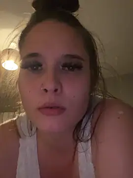 Poppylooloo online show from 05/14/26, 08:04