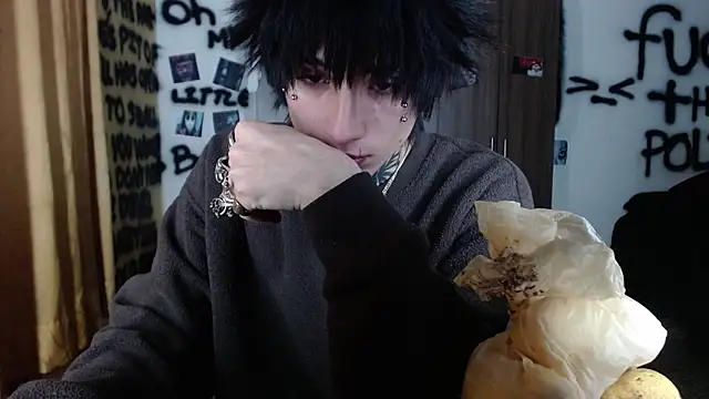 Snapshot of Ryoko_vishnu chatting on 05/16/26, 02:19 Ryoko vishnu online show from 05/16/26, 02:19