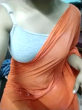 Snapshot of harika_telugu_ chatting on 04/27/26, 03:04 harika telugu online show from 04/27/26, 03:04