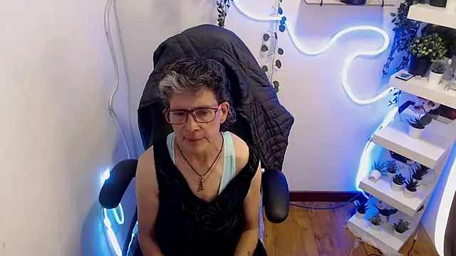 selena ferreira online show from 06/17/26, 06:53