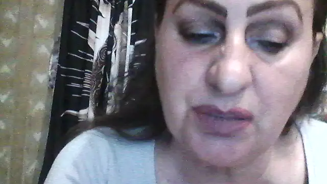 LoaqLovew online show from 04/24/26, 12:18