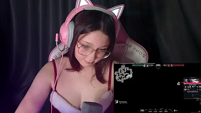 PinkiiAura online show from 04/28/26, 08:03