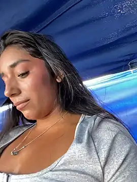 Snapshot of SaryJonex chatting on 07/11/26, 02:42 SaryJonex online show from 07/11/26, 02:42
