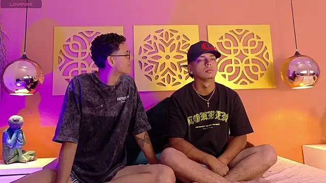 Dante-Axel online show from 04/25/26, 11:57