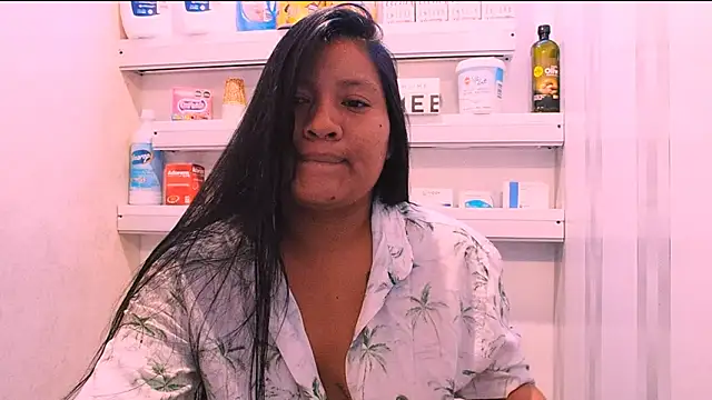 Sol vannesa online show from 04/24/26, 08:33