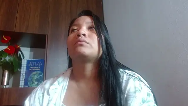 Sol vannesa online show from 05/10/26, 01:11
