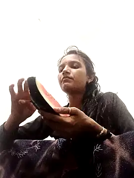 SS sanjna online show from 05/16/26, 12:18