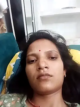 Snapshot of SS_sanjna chatting on 05/17/26, 11:23 SS sanjna online show from 05/17/26, 11:23