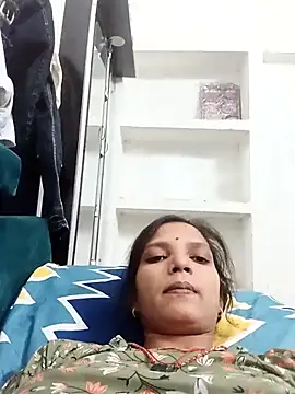 Snapshot of SS_sanjna chatting on 05/19/26, 02:45 SS sanjna online show from 05/19/26, 02:45