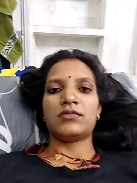 Snapshot of SS_sanjna chatting on 05/22/26, 08:10 SS sanjna online show from 05/22/26, 08:10