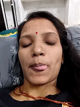 Snapshot of SS_sanjna chatting on 05/28/26, 03:09 SS sanjna online show from 05/28/26, 03:09