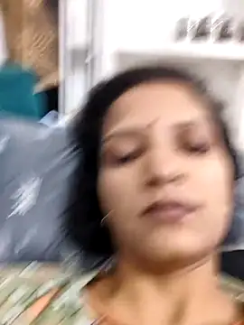 Snapshot of SS_sanjna chatting on 05/29/26, 03:32 SS sanjna online show from 05/29/26, 03:32
