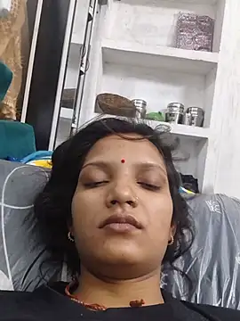 Snapshot of SS_sanjna chatting on 06/01/26, 09:05 SS sanjna online show from 06/01/26, 09:05