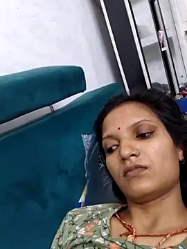 Snapshot of SS_sanjna chatting on 06/03/26, 09:23 SS sanjna online show from 06/03/26, 09:23