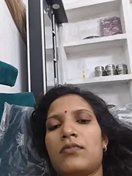 Snapshot of SS_sanjna chatting on 06/05/26, 06:52 SS sanjna online show from 06/05/26, 06:52
